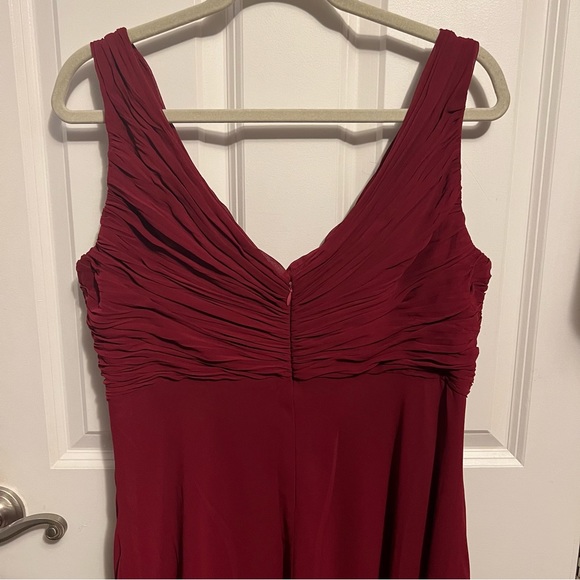 Rena Rowan Dress - Picture 8 of 9